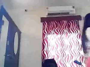 पतली लड़की squirts त ...