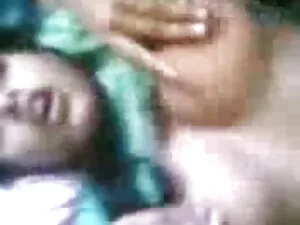 मोज़ा में तेजस्वी सु ...