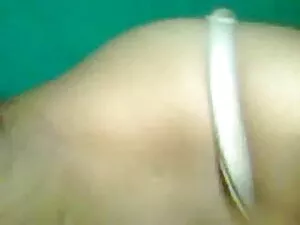 क्रीमपाइ में सेक्सी  ...