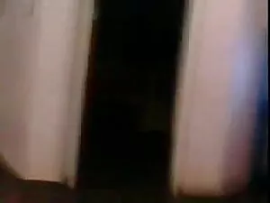 हस्तमैथुन करते समय ब ...