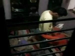 Moaning किशोर कठिन ग ...