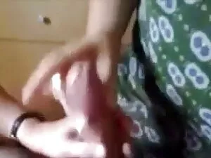 तेजस्वी बिग तैसा आबन ...