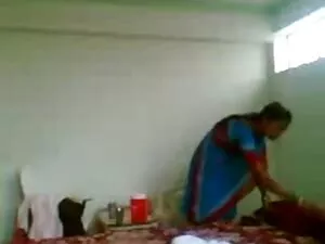 परिपक्व मांसल हिंदी  ...