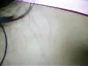 महिलाओं की 2 इंग्लिश ...