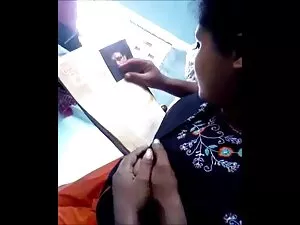 मेरे नए खिलौने को फि ...