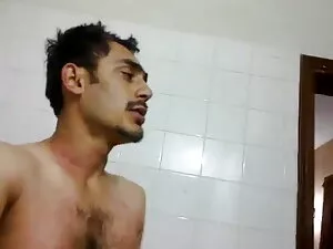 नेने इनो एक बड़ा मुर ...