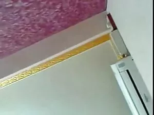 बिग तैसा श्यामला उसे ...