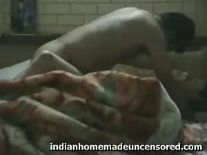 स्ट्रैपआन फुल हिंदी  ...