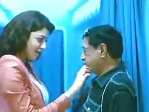 Lexi एक बड़ा सफेद डि ...