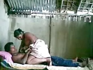 स्किनी सेक्सी वीडियो ...
