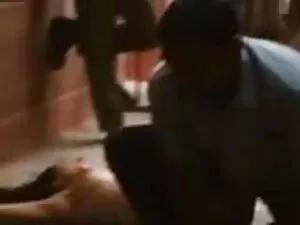 मि। सेक्सी पिक्चर हि ...