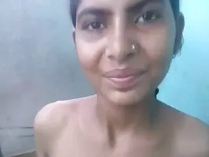 बेबे को पूल से सींग  ...