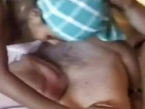 फिस्टिंग - हॉट गोरा  ...